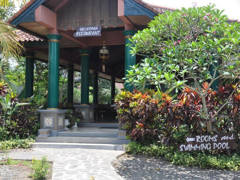 มาร์โก อูโตโม อาโกร รีสอร์ต Hotel Kalibaru ภายนอก รูปภาพ